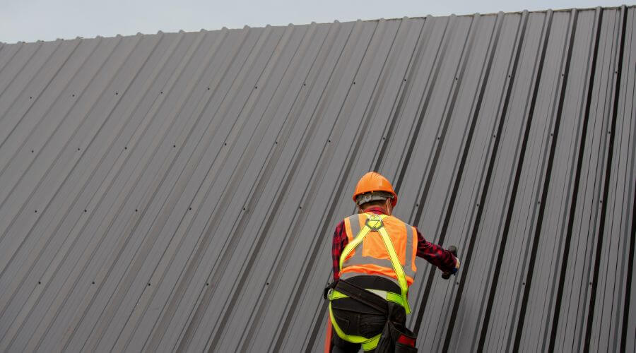 Professional gutter cleaning in Waterport, NY
